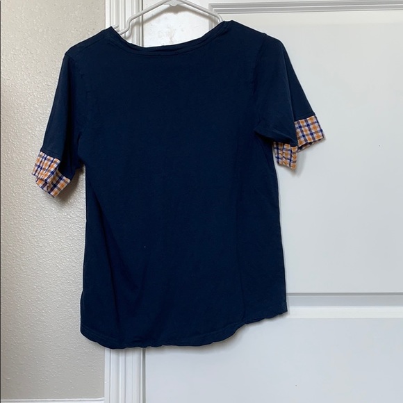 Navy blue tee with decorative sleeves - Picture 2 of 2